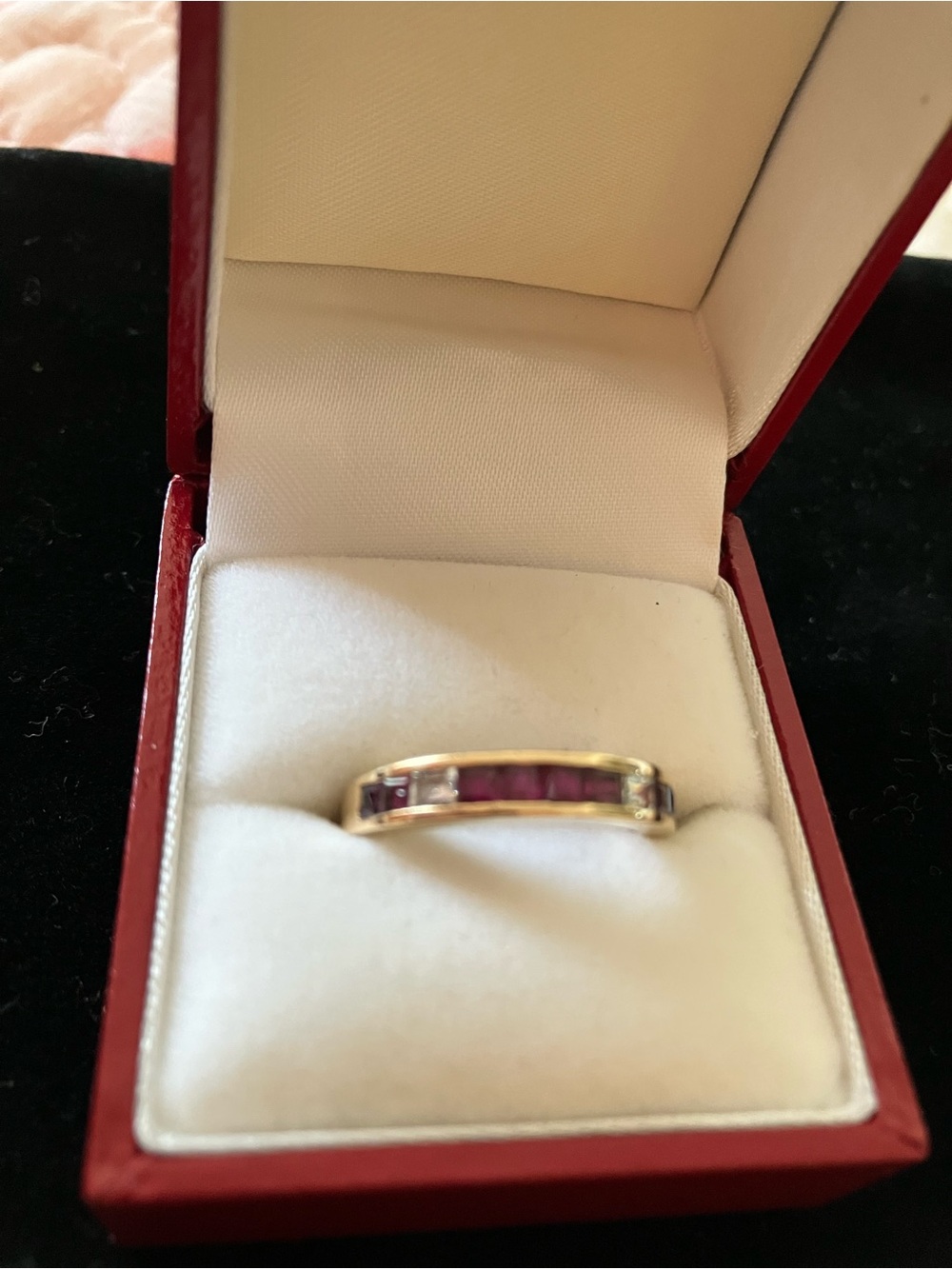 Vintage 18k Gold, Rubies and Diamond Ring 7.5